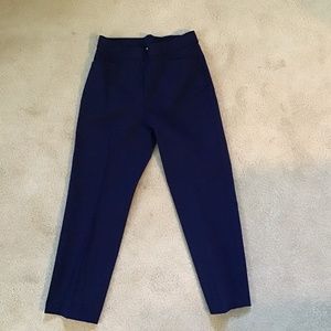Size 6 Susan Graver navy cropped pants